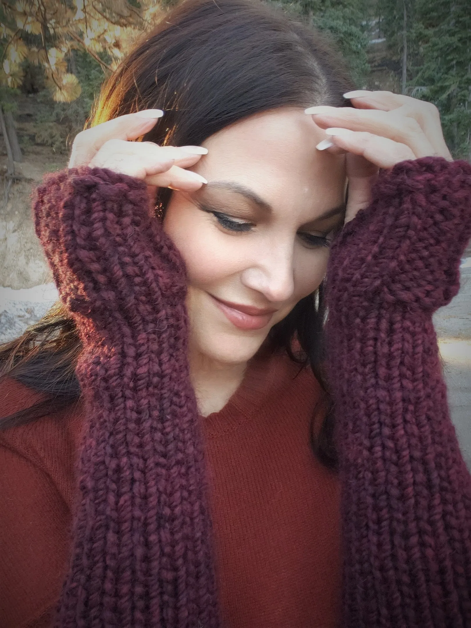 The "Garnet" Handknit Fingerless Gloves in Dark Wine Red