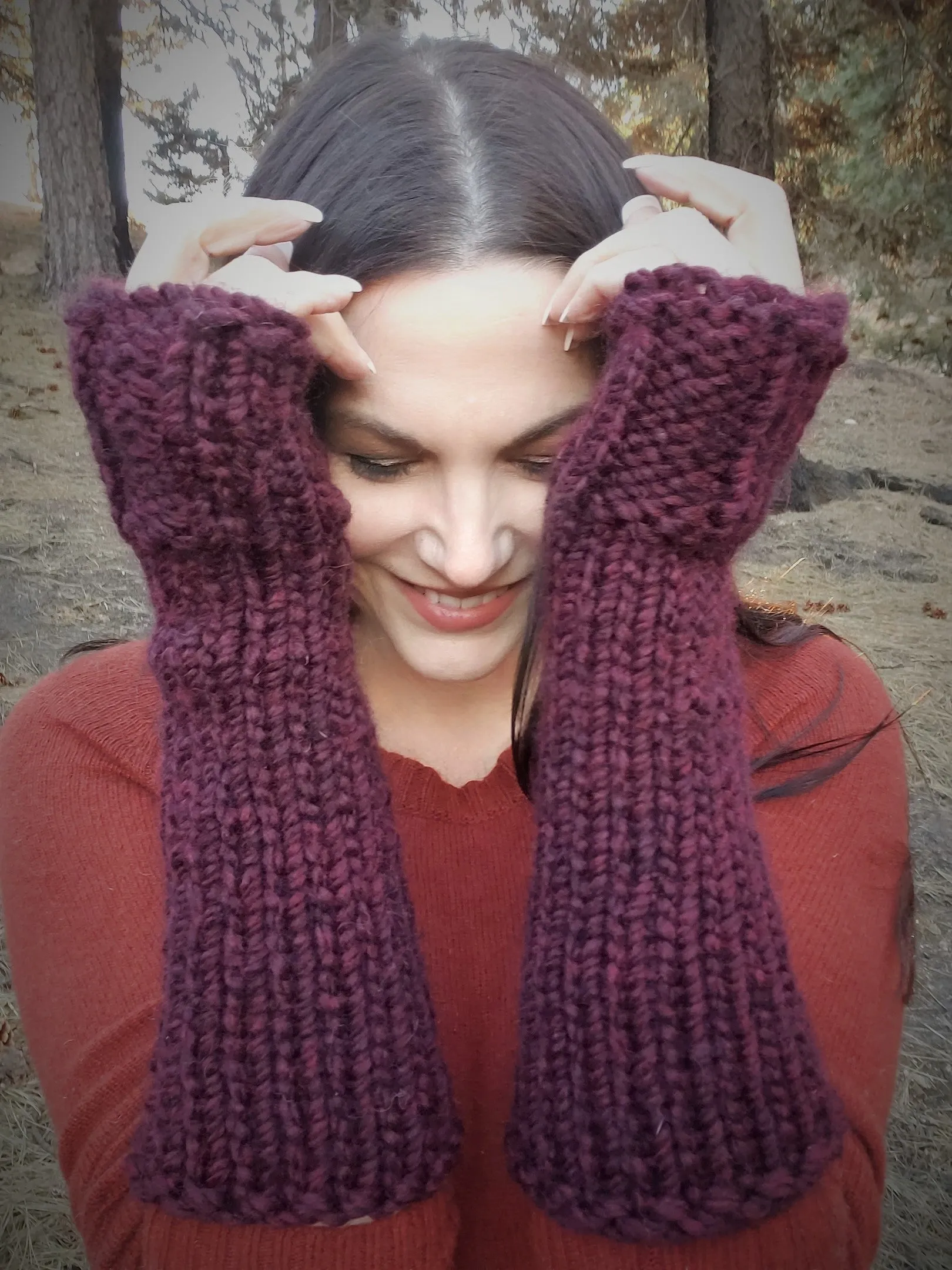 The "Garnet" Handknit Fingerless Gloves in Dark Wine Red