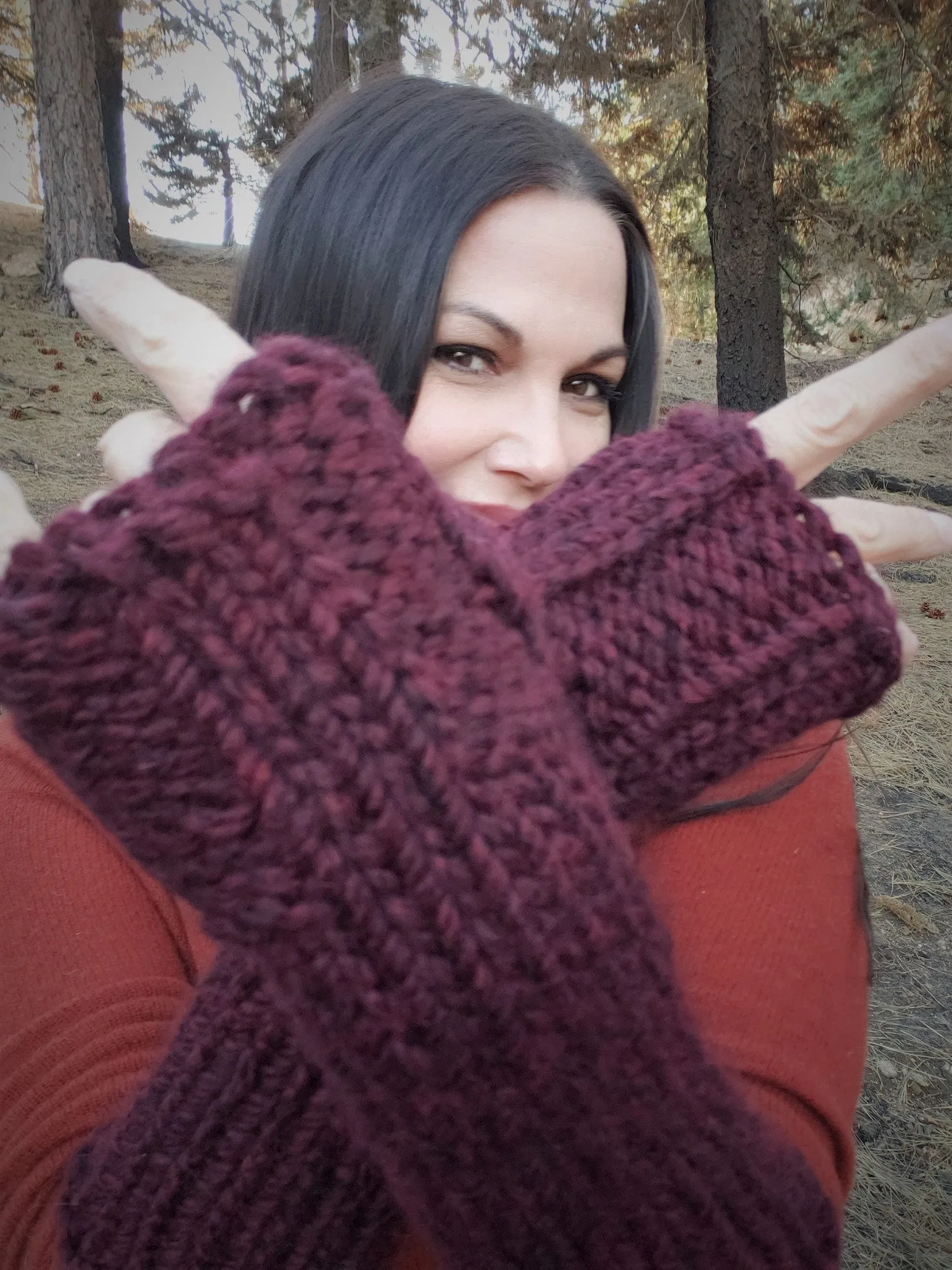 The "Garnet" Handknit Fingerless Gloves in Dark Wine Red