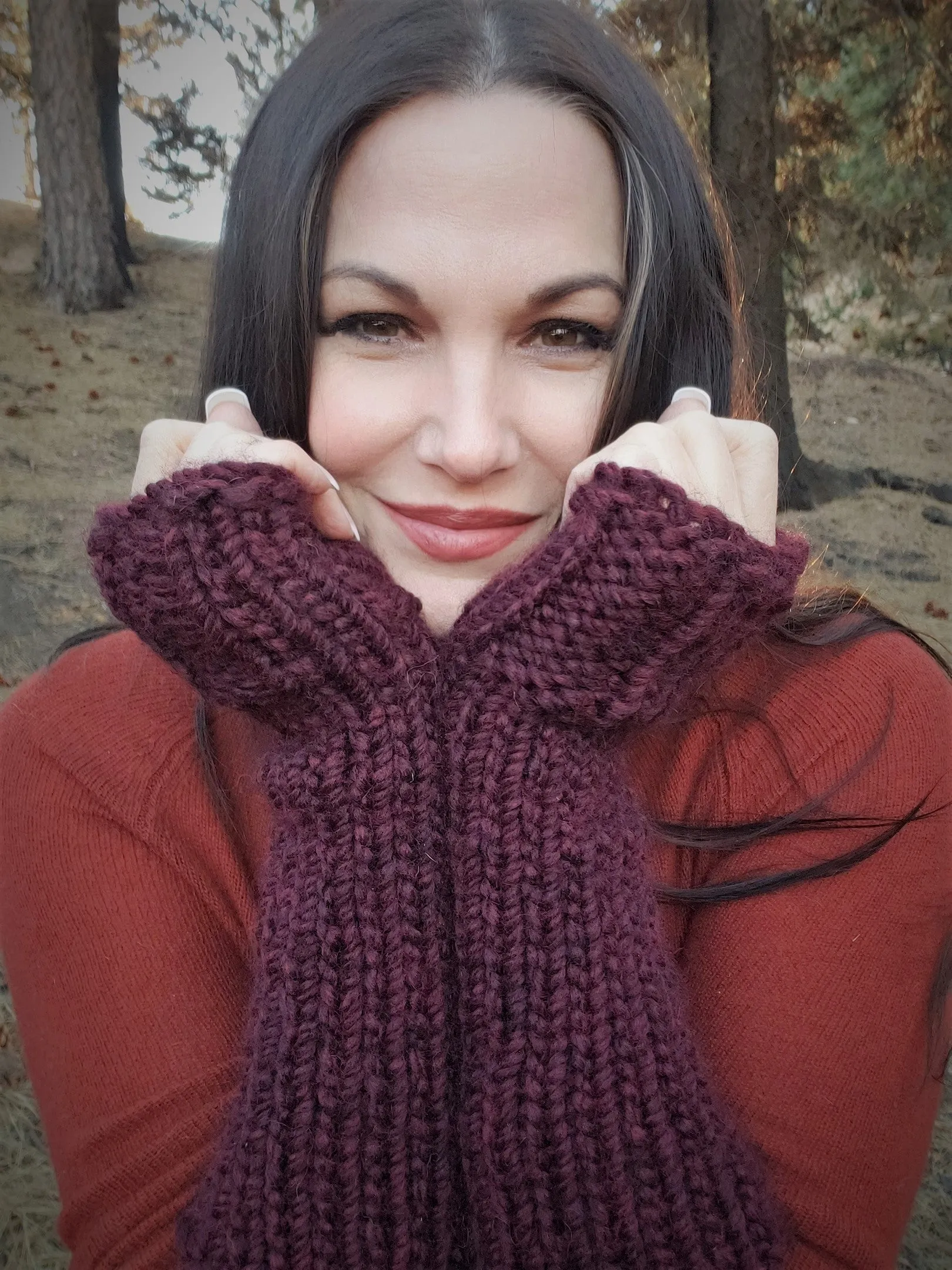 The "Garnet" Handknit Fingerless Gloves in Dark Wine Red